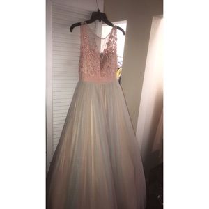 Prom dress